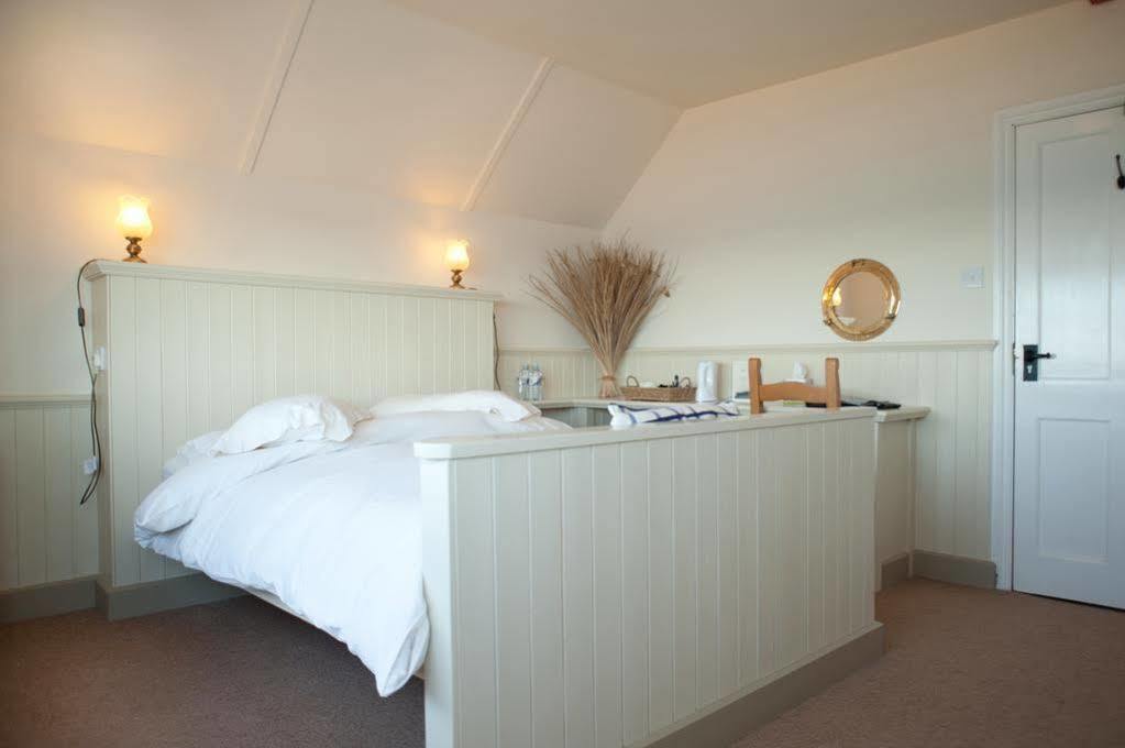 The Cricket Inn Beesands Exteriér fotografie